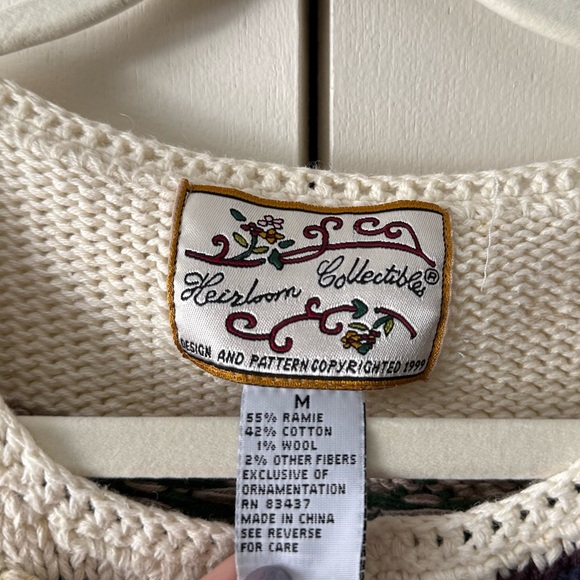 Vintage Heirloom Collectibles Embellished Christmas Sweater - M - 1999 - Picture 7 of 7